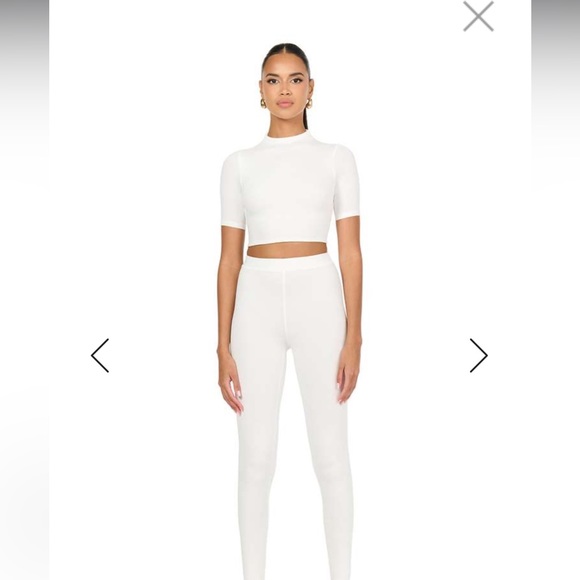 NWT- Naked Wardrobe, Nordstrom- Large- White 1/2 sleeve- Mock Neck Cropped - Picture 10 of 14